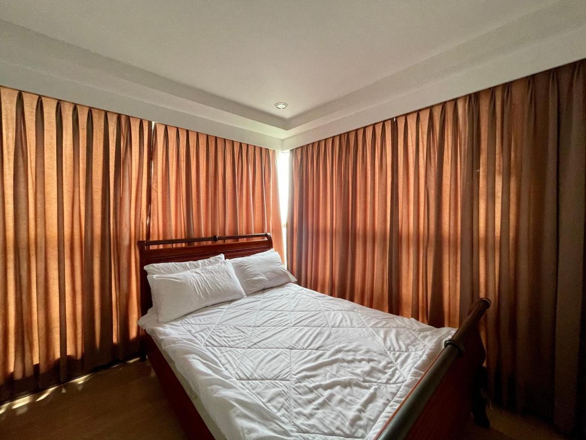 One Tagaytay Place Private Residences Тагайтай Экстерьер фото
